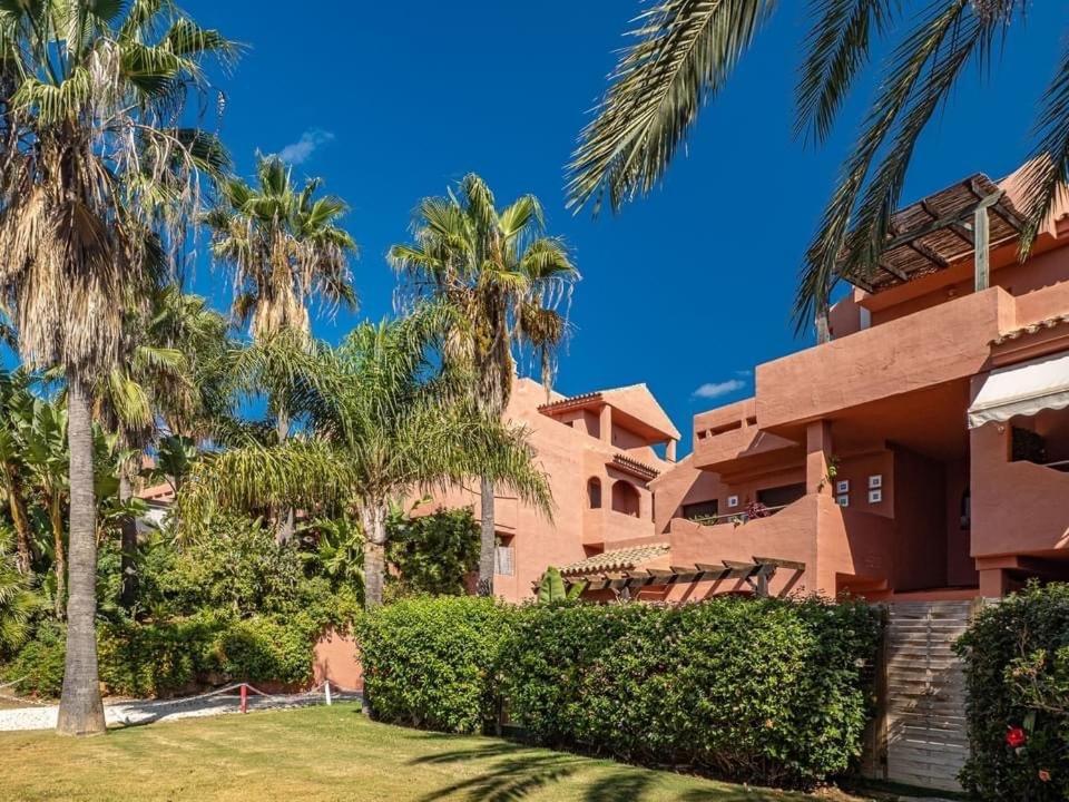 Penthouse Majestic Costa Golf Casares公寓 外观 照片
